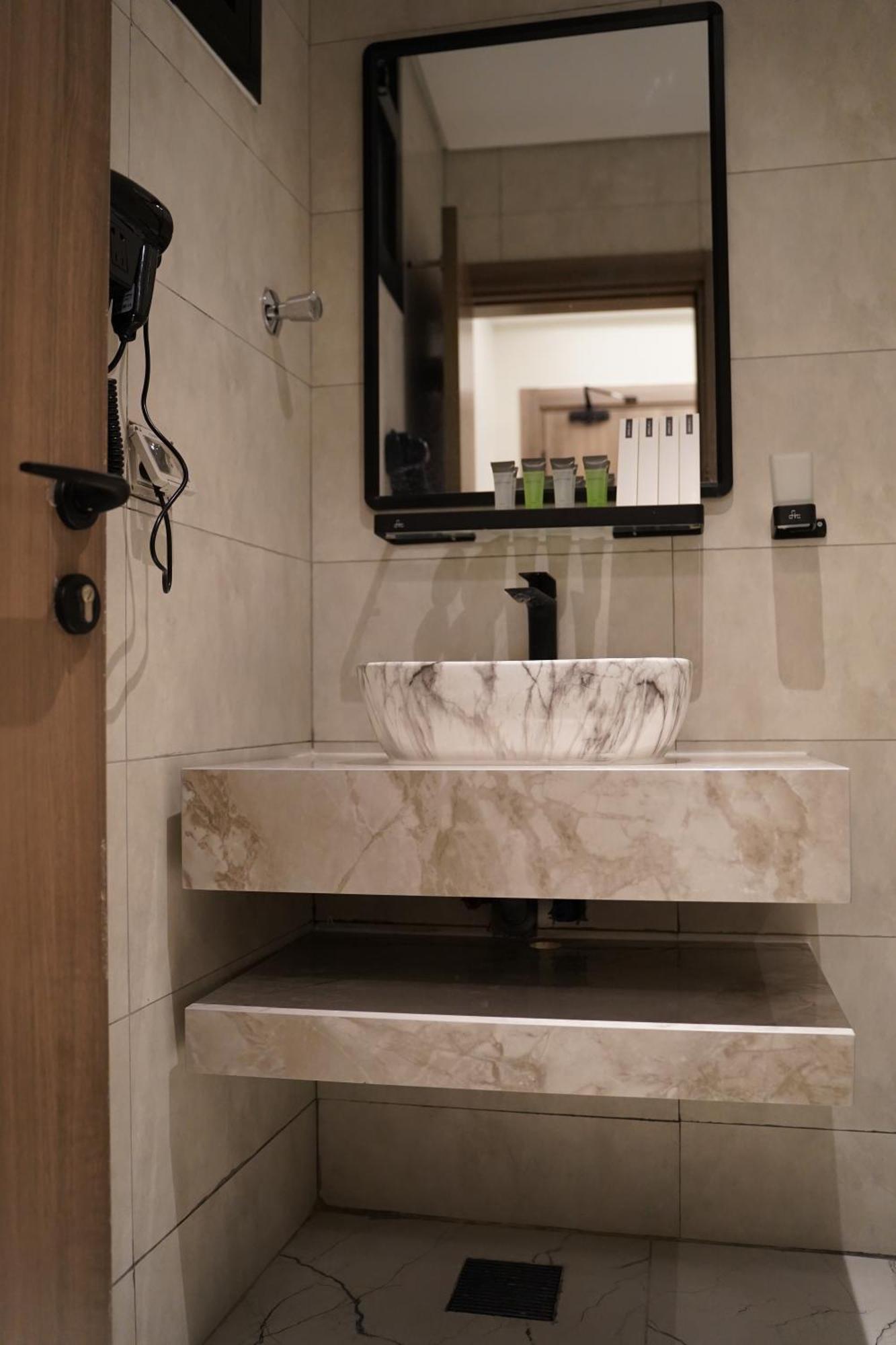 Lavenue Resthouse Apartment Nizwa Ngoại thất bức ảnh
